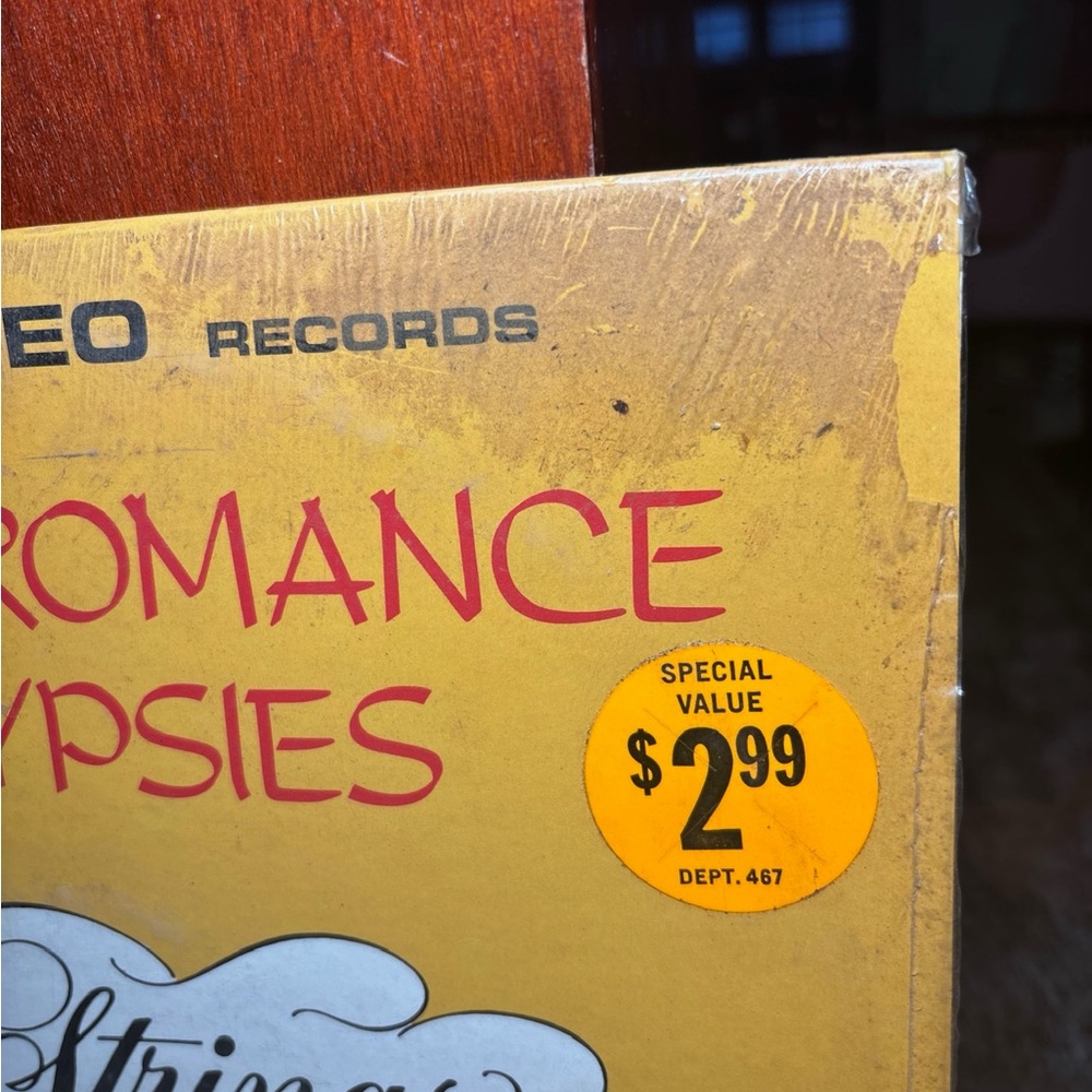 101 Strings Vinyl Record Set - Picture 2 of 9